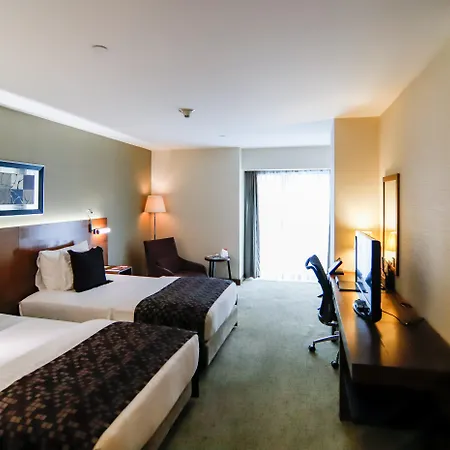 Crowne Plaza Harbiye By Ihg Hotel 5*