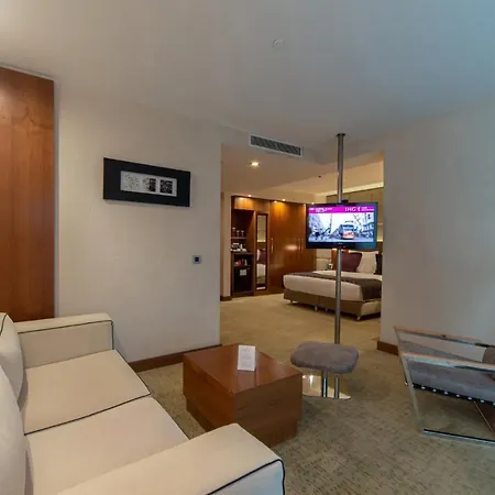 Hotel Crowne Plaza Harbiye By Ihg 5*