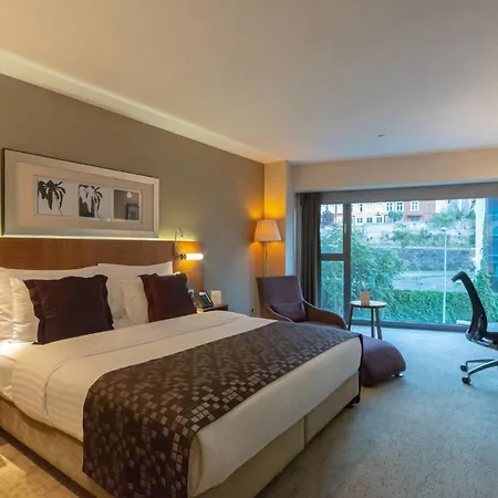 Hotel Crowne Plaza Harbiye By Ihg 5*