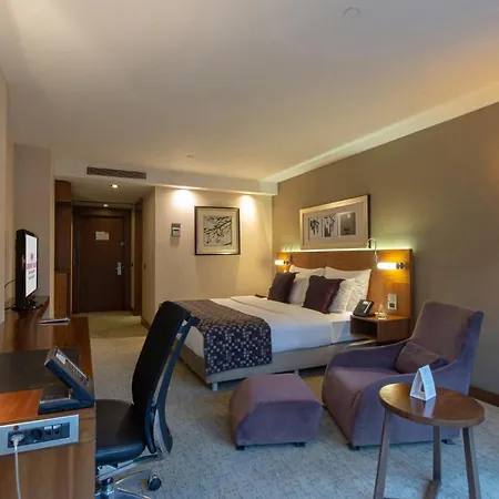 Crowne Plaza Harbiye By Ihg Hotel