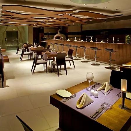 Crowne Plaza Harbiye By Ihg Isztambul