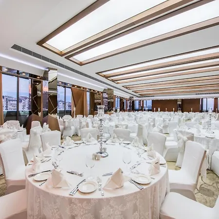 Hotel Crowne Plaza Harbiye By Ihg Istambul