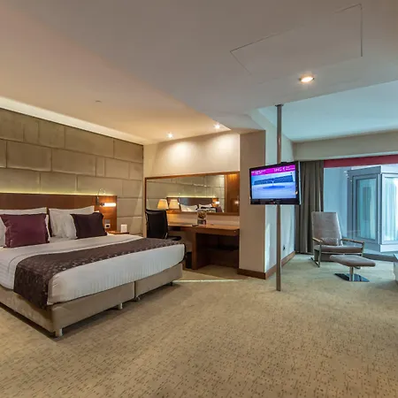 Crowne Plaza Harbiye By Ihg 5*