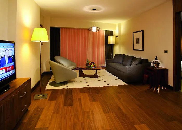 クラウンプラザ ハルビエ 5*