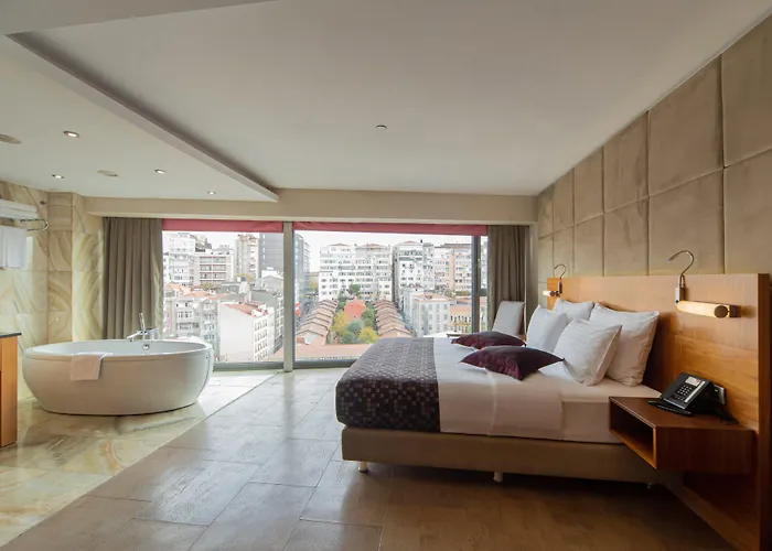 ホテル クラウンプラザ ハルビエ