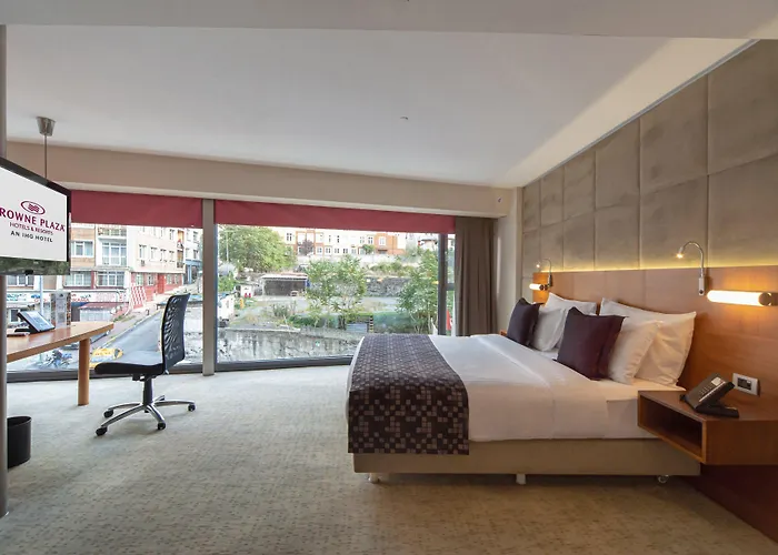 クラウンプラザ ハルビエ ホテル イスタンブール